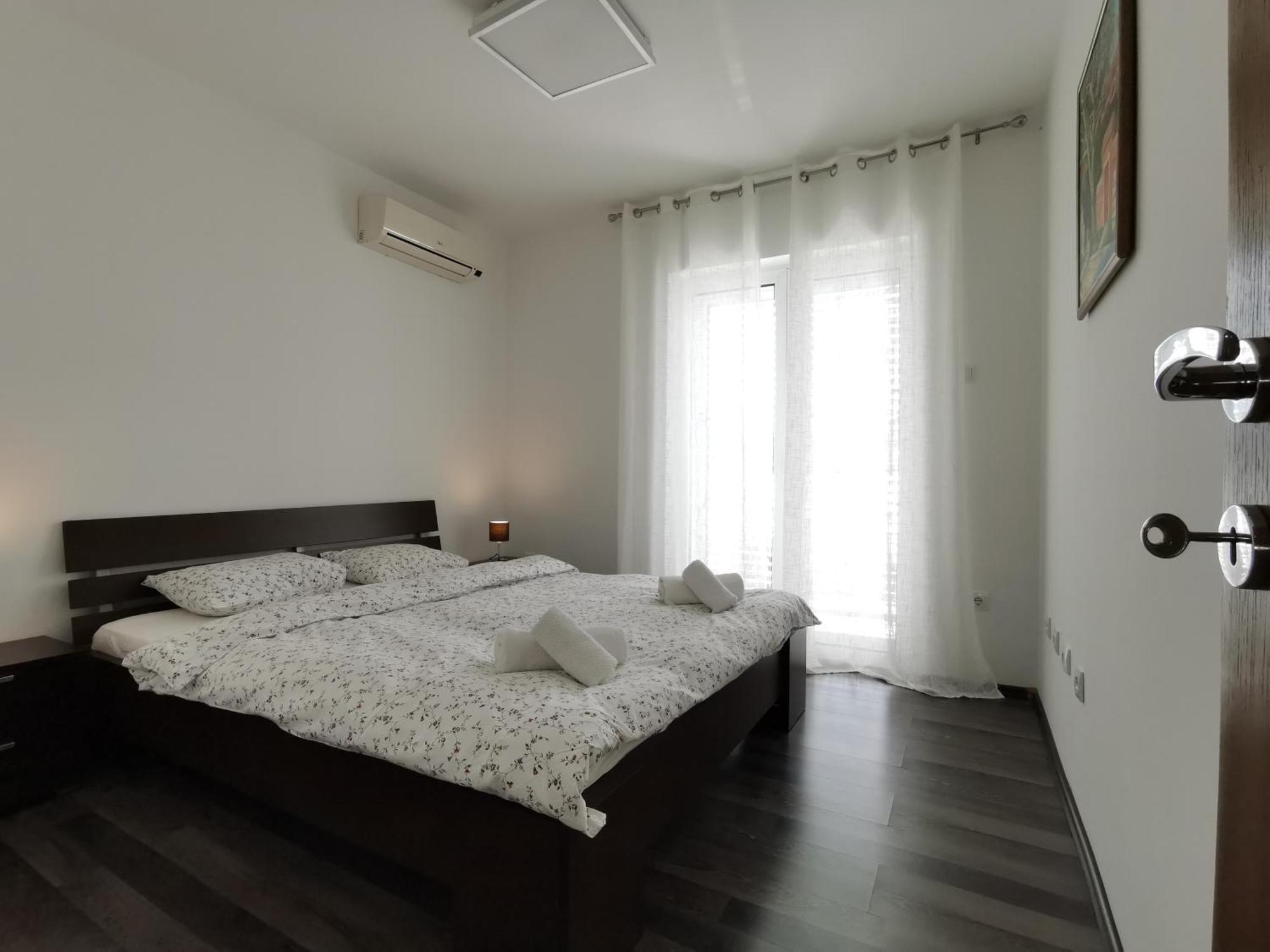 Apartment Iris With Pool Lido Of Herceg Novi Bijela แฮร์เซ็ก-โนวี ภายนอก รูปภาพ