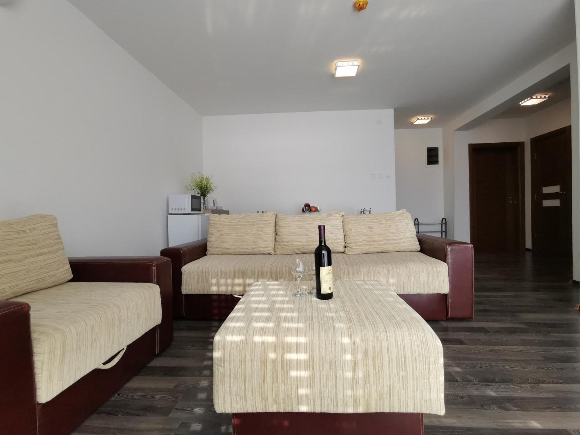 Apartment Iris With Pool Lido Of Herceg Novi Bijela แฮร์เซ็ก-โนวี ภายนอก รูปภาพ